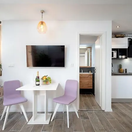 Cetto-historic Centre Apartment